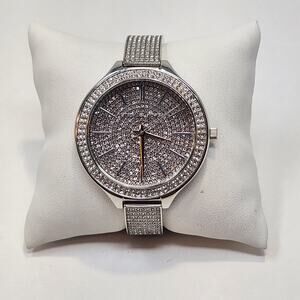 Michael Kors Slim Runway Crystal Pave Ladies Watch MK3250 Silver Tone Works